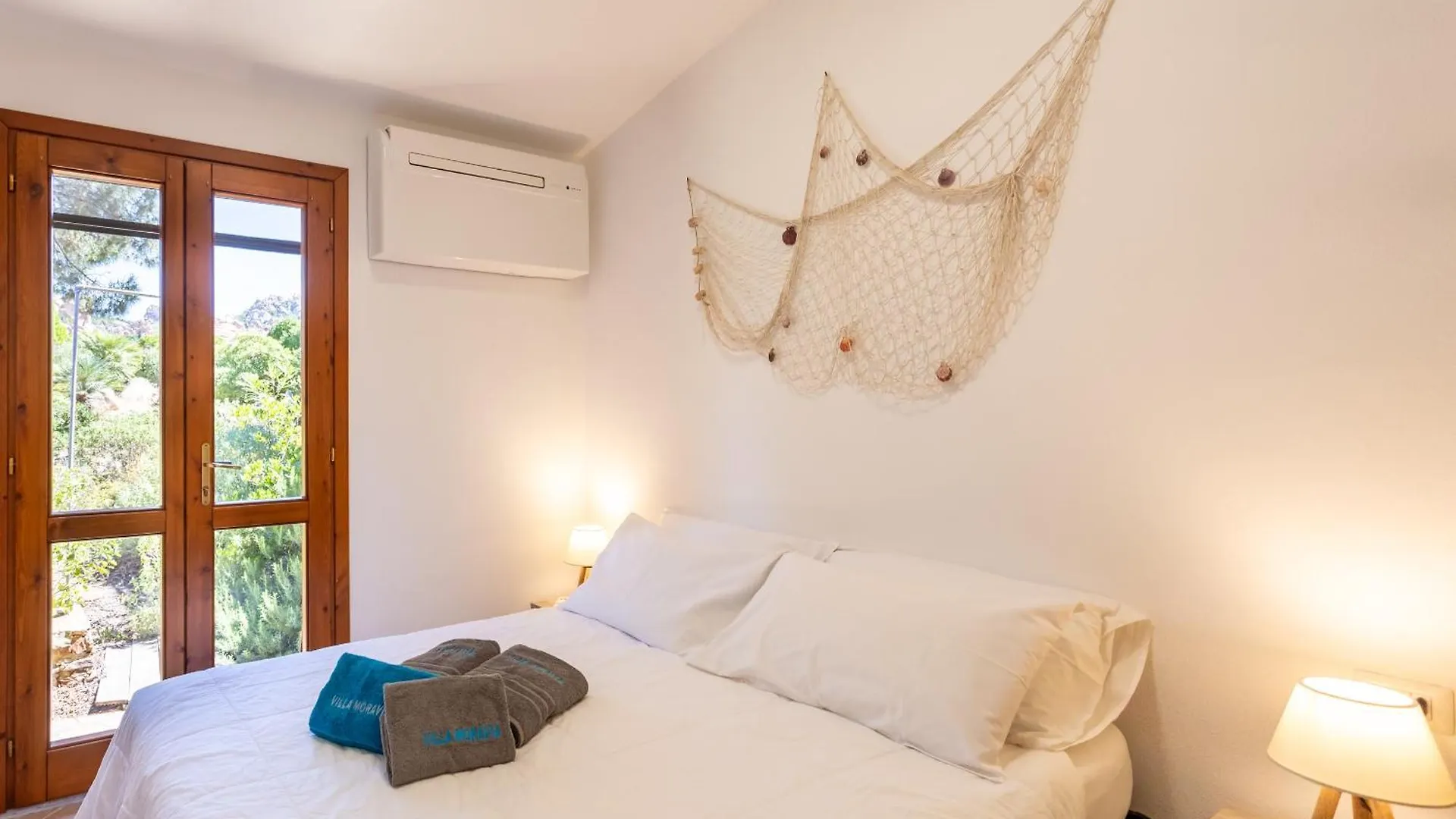 קוסטה פרדיסו Villa Moravia With Sea View איטליה